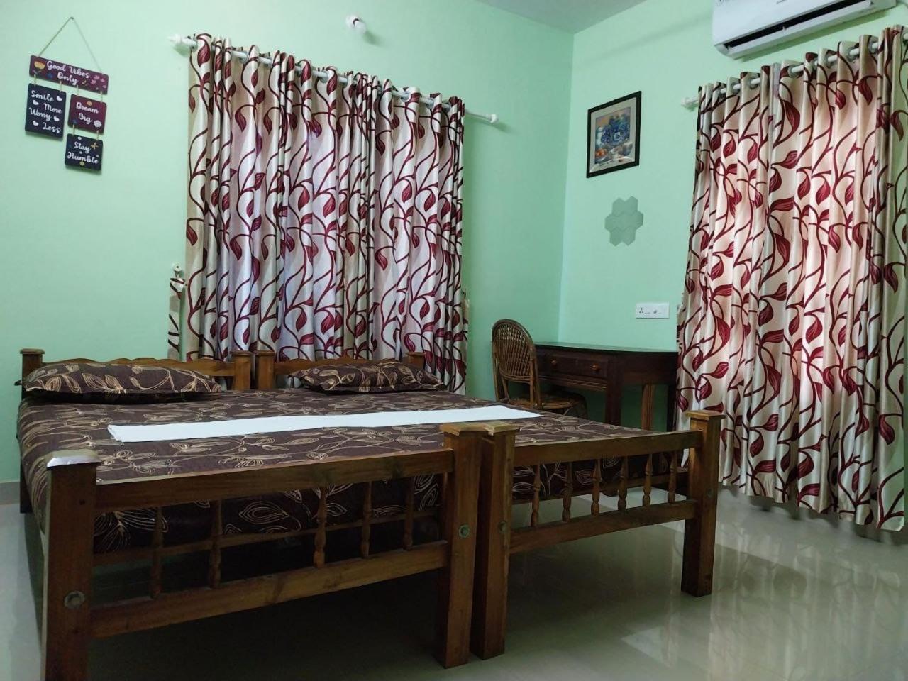 Appartement Sevenstar Residency à Varkala Extérieur photo