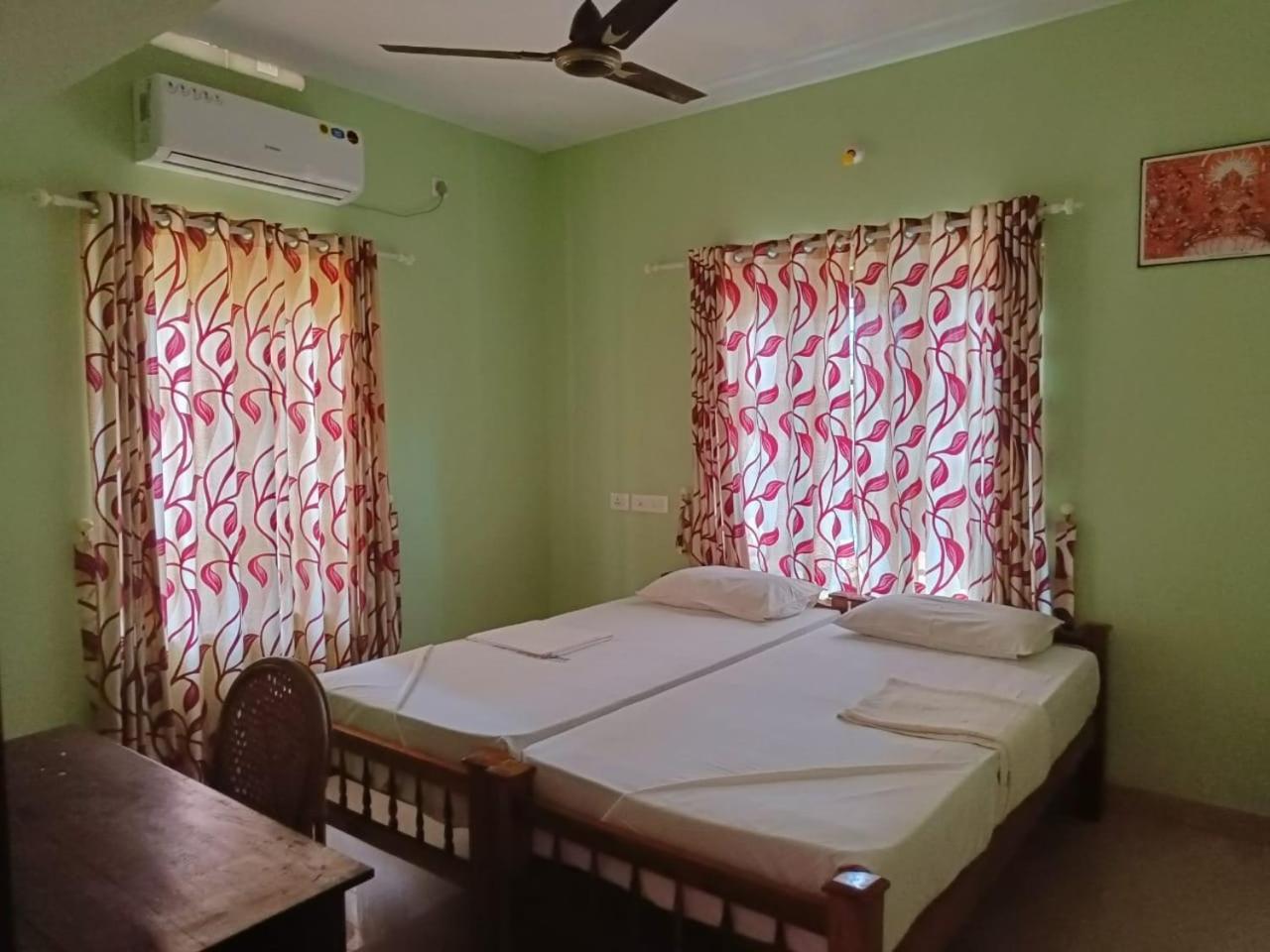 Appartement Sevenstar Residency à Varkala Extérieur photo